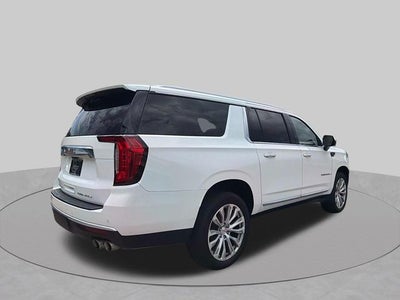 2022 GMC Yukon XL Denali