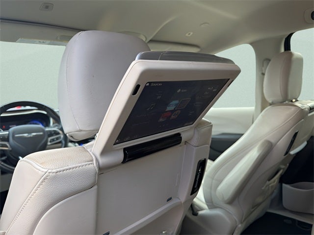 2019 Chrysler Pacifica Touring L Plus