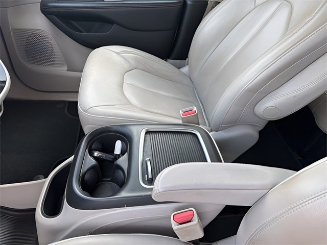 2019 Chrysler Pacifica Touring L Plus