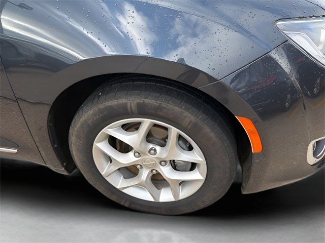 2019 Chrysler Pacifica Touring L Plus