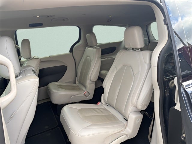 2019 Chrysler Pacifica Touring L Plus