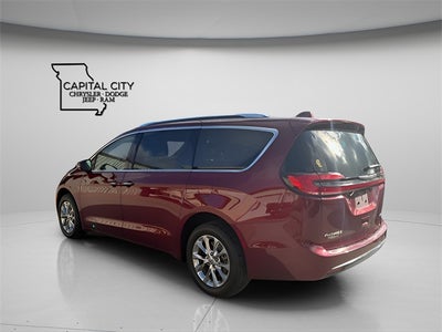 2021 Chrysler Pacifica Touring L
