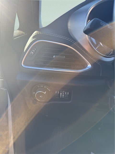 2021 Chrysler Pacifica Limited