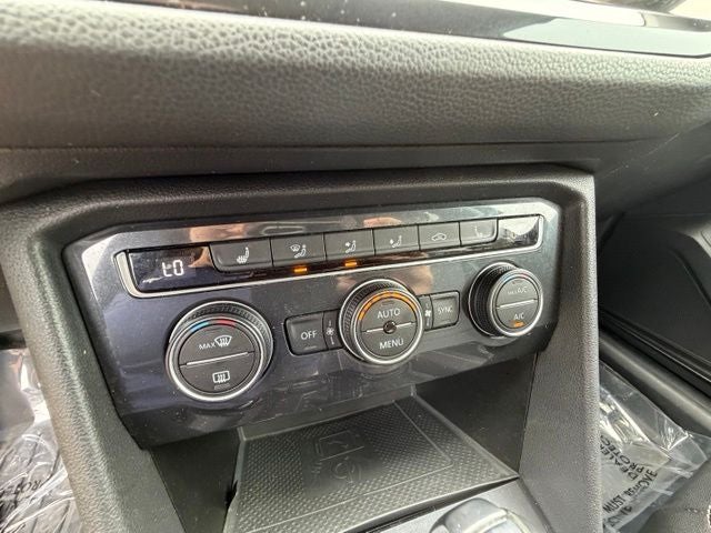 2021 Volkswagen Tiguan Base