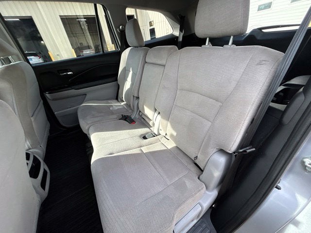 2017 Honda Pilot LX