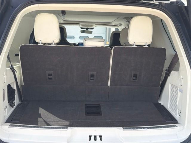 2022 Lincoln Navigator Black Label