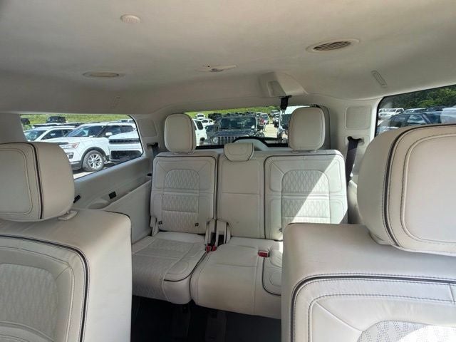 2022 Lincoln Navigator Black Label