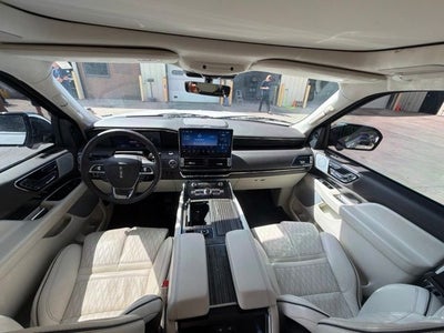 2022 Lincoln Navigator Black Label