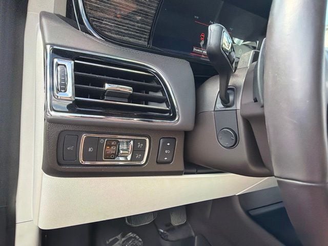 2022 Lincoln Navigator Black Label