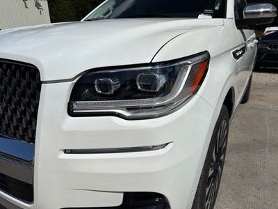2022 Lincoln Navigator Black Label