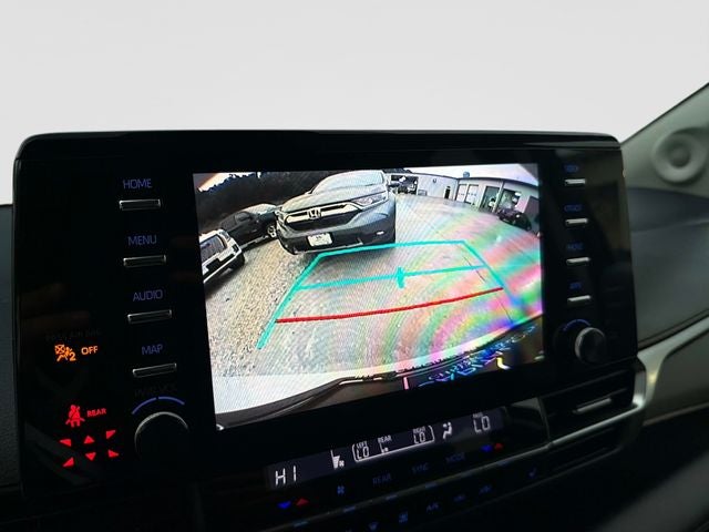 2022 Toyota Sienna XLE 8 Passenger
