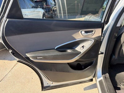 2017 Hyundai Santa Fe SE