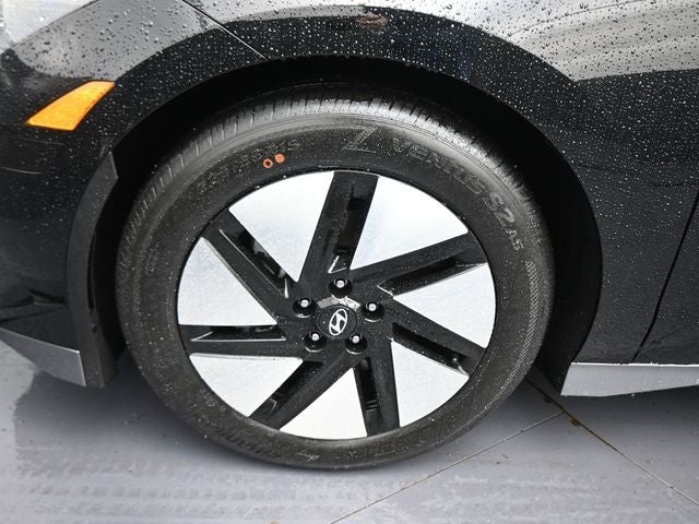 2025 Hyundai IONIQ 6 SE
