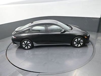 2025 Hyundai IONIQ 6 SE