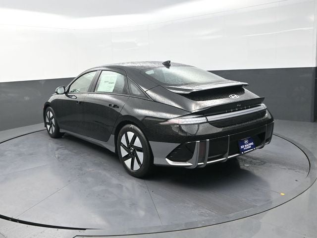 2025 Hyundai IONIQ 6 SE