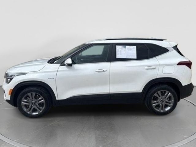 2023 Kia Seltos S