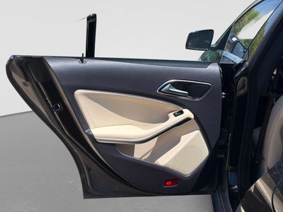 2014 Mercedes-Benz CLA CLA 250 Base