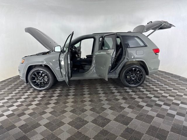 2022 Jeep Grand Cherokee WK Laredo X
