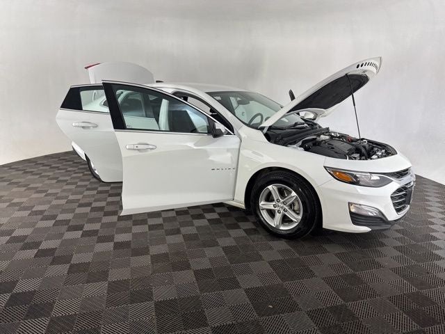 2023 Chevrolet Malibu LS 1LS