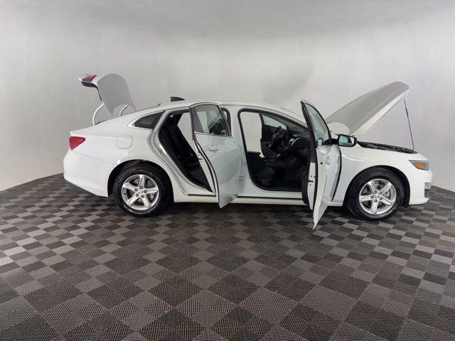2023 Chevrolet Malibu LS 1LS