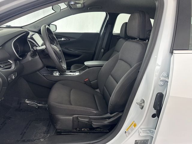 2023 Chevrolet Malibu LS 1LS