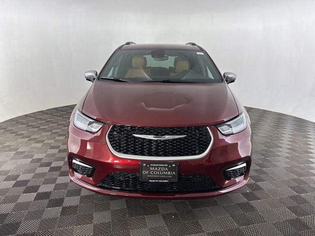 2023 Chrysler Pacifica Hybrid Pinnacle