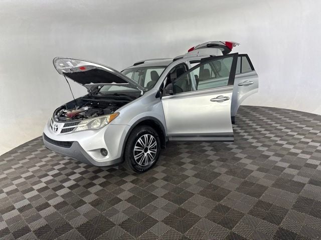 2013 Toyota RAV4 LE