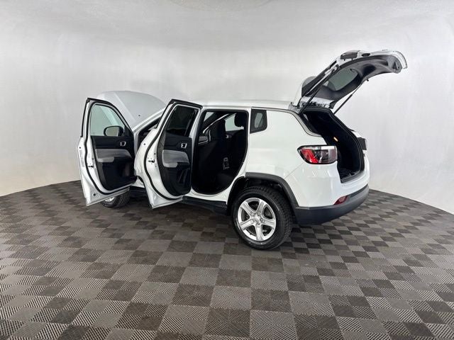 2023 Jeep Compass Sport