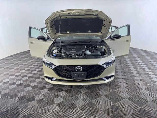 2024 Mazda Mazda3 2.5 Carbon Turbo