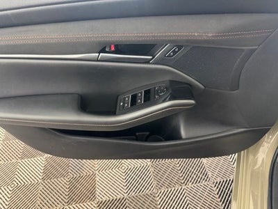 2024 Mazda Mazda3 2.5 Carbon Turbo