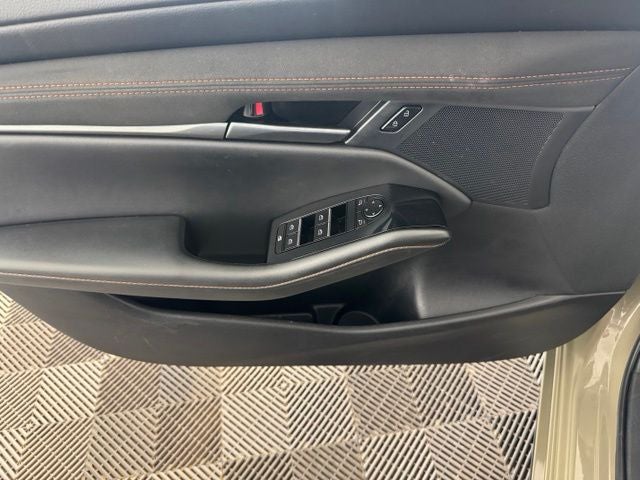 2024 Mazda Mazda3 2.5 Carbon Turbo