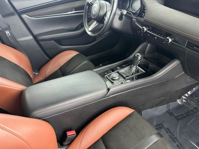 2024 Mazda Mazda3 2.5 Carbon Turbo