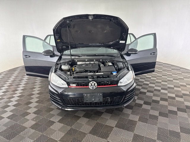 2017 Volkswagen Golf GTI S