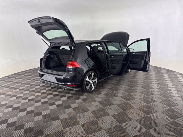2017 Volkswagen Golf GTI S