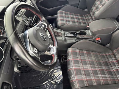 2017 Volkswagen Golf GTI S