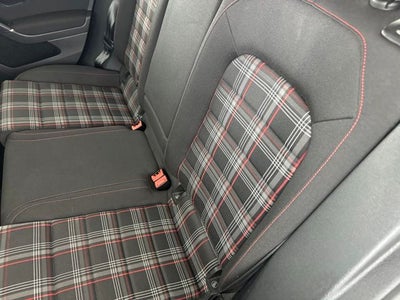 2017 Volkswagen Golf GTI Sport