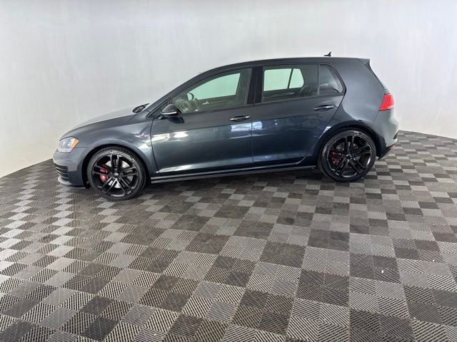 2017 Volkswagen Golf GTI Sport
