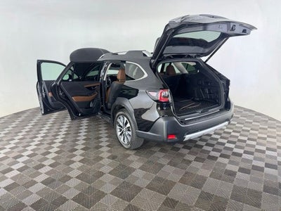 2023 Subaru Outback Touring