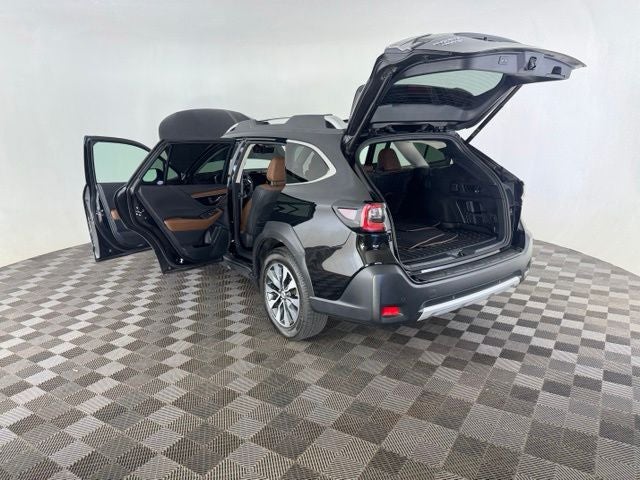 2023 Subaru Outback Touring
