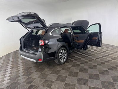 2023 Subaru Outback Touring