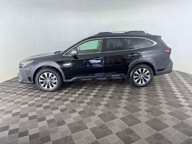 2023 Subaru Outback Touring