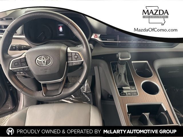 2024 Toyota Sienna XLE