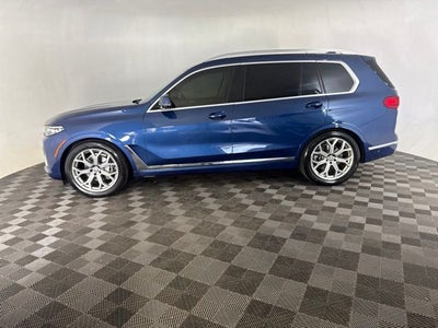 2022 BMW X7 xDrive40i