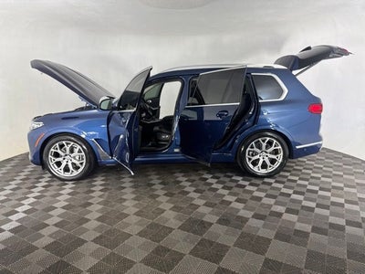 2022 BMW X7 xDrive40i