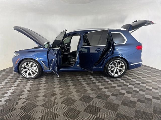 2022 BMW X7 xDrive40i