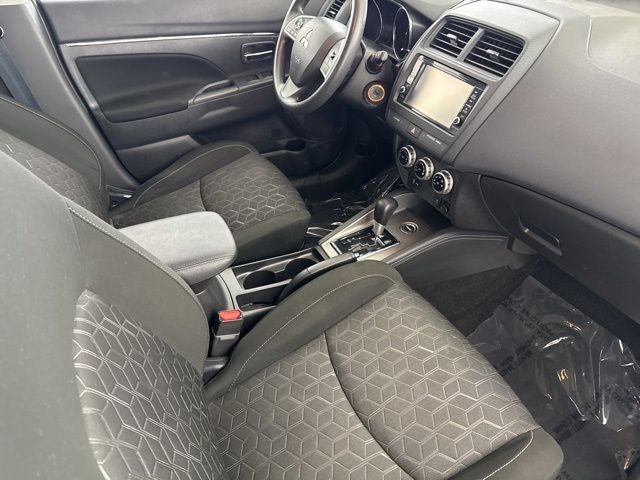 2023 Mitsubishi Outlander Sport 2.0 SE