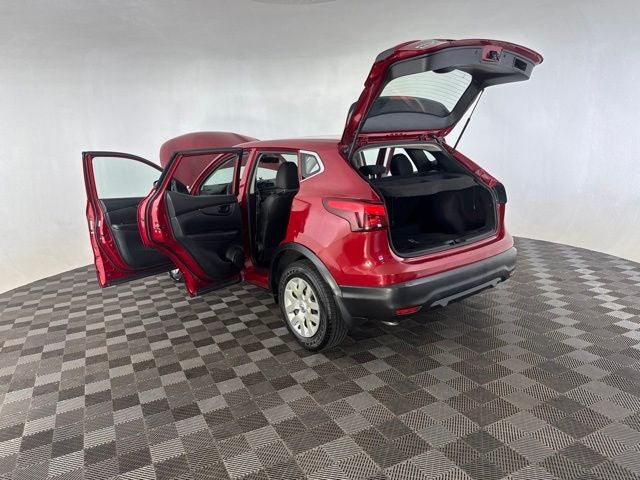 2018 Nissan Rogue Sport S