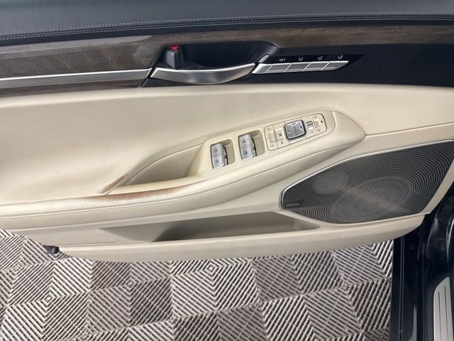 2017 Genesis G90 3.3T Premium