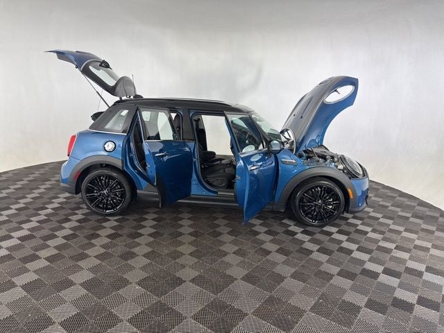 2024 MINI Cooper S Signature