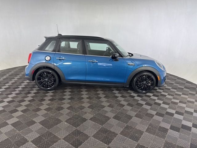 2024 MINI Cooper S Signature